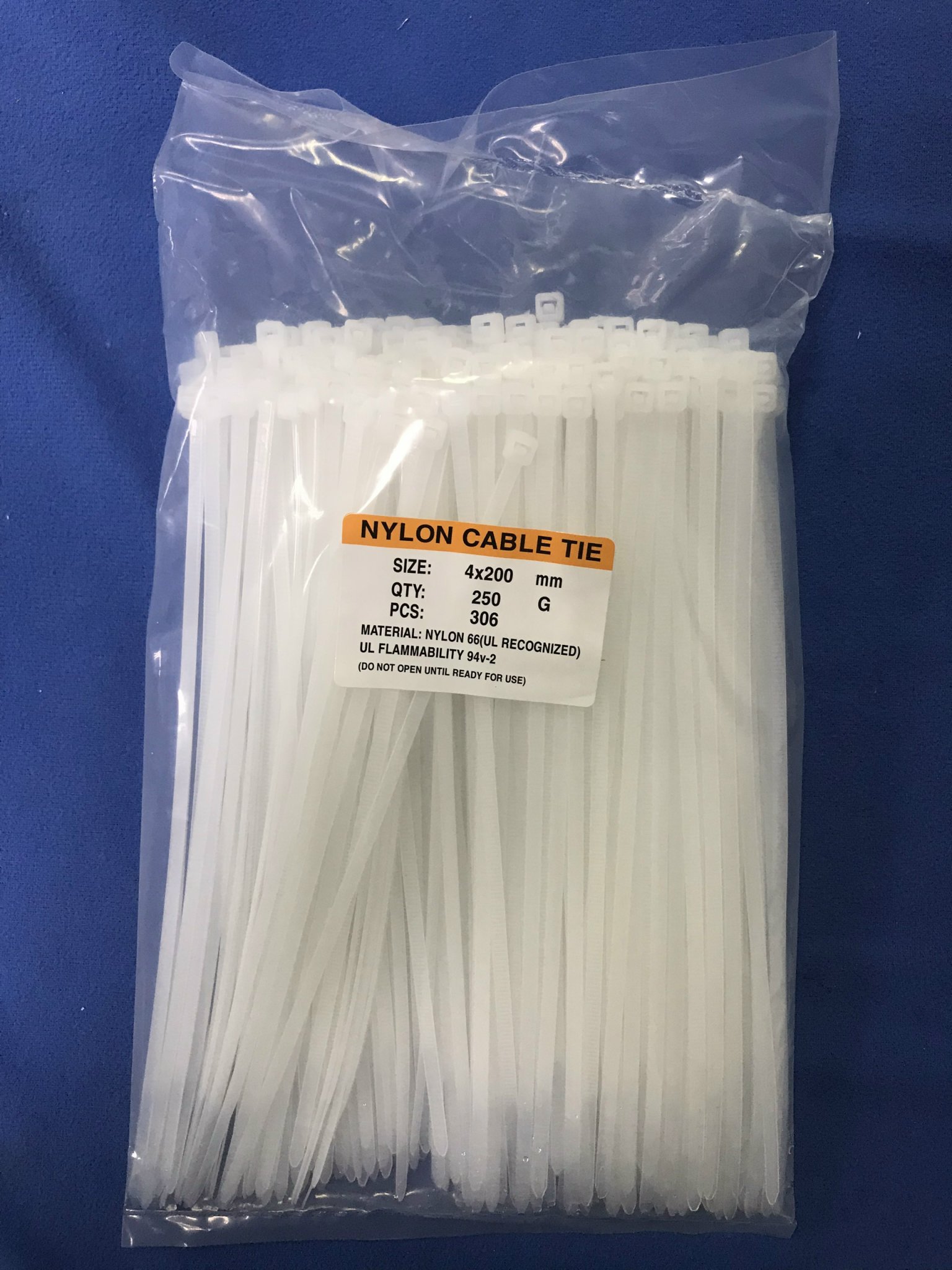 Dây rút nhựa LG 4×200